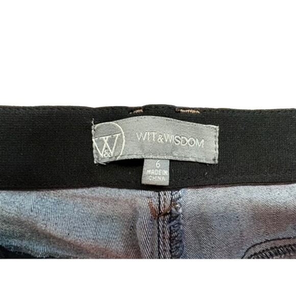 Wit & Wisdom Jeans Size 6, Comfy, Distressed, Elastic Lined waistband, Raw Hem - Picture 4 of 10